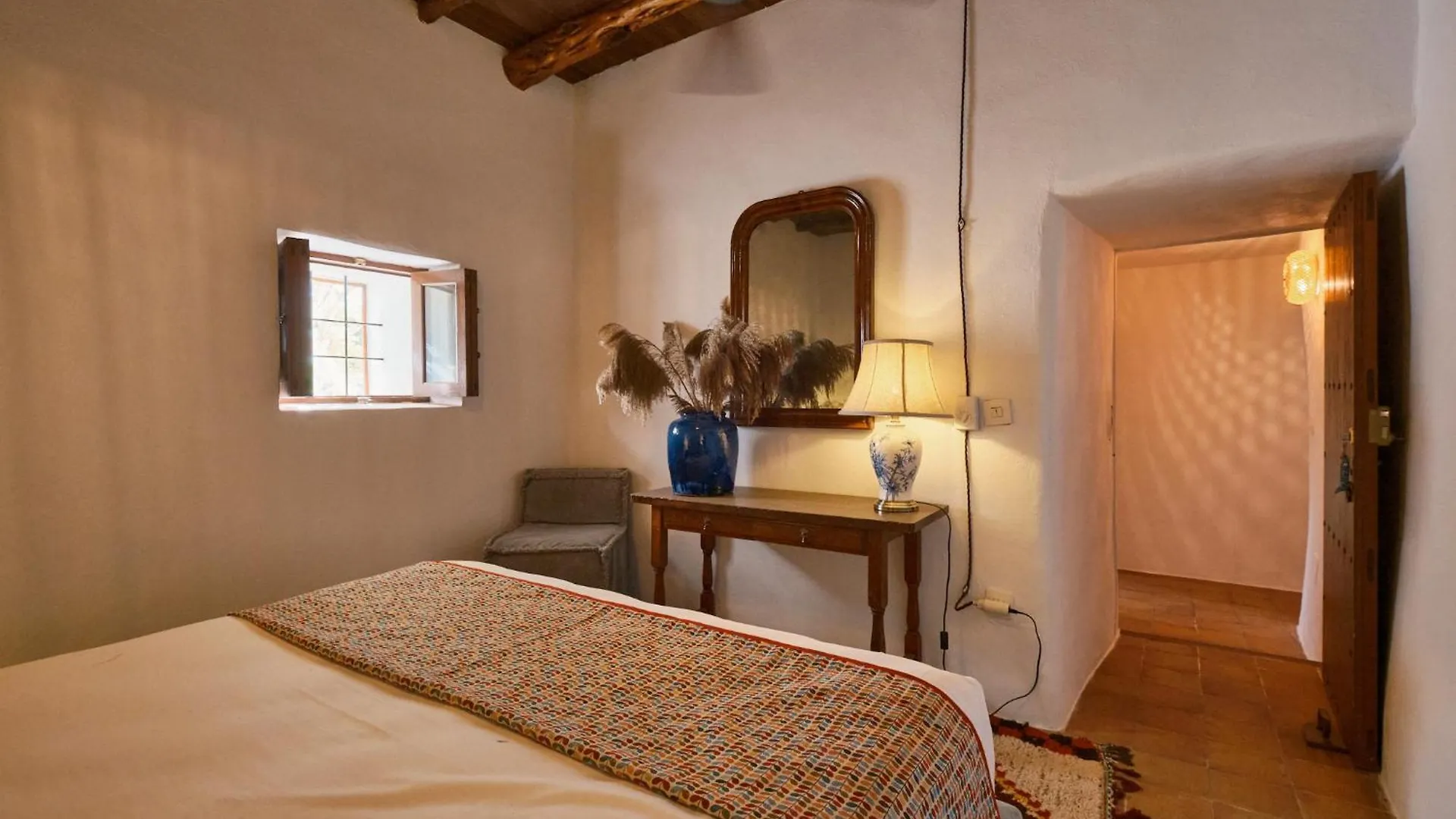 Отель The Guardian House Santa Gertrudis  Испания