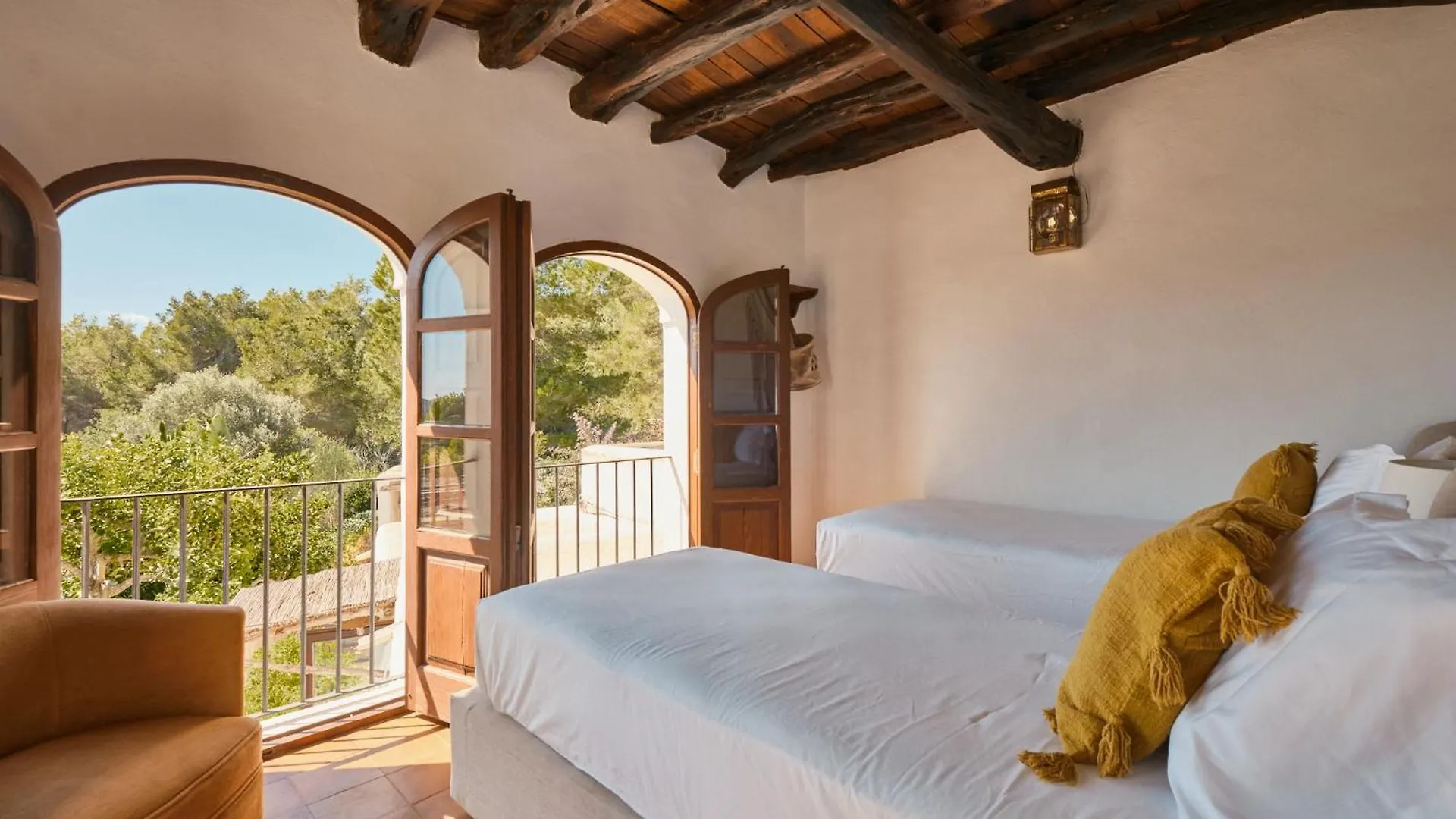 The Guardian House Hotel Santa Gertrudis  0*, Santa Gertrudis (Ibiza)